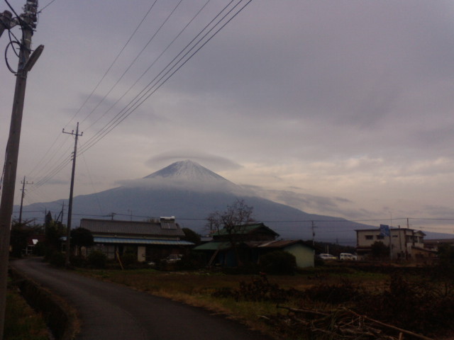 レトロスペクティブ富士山の画像